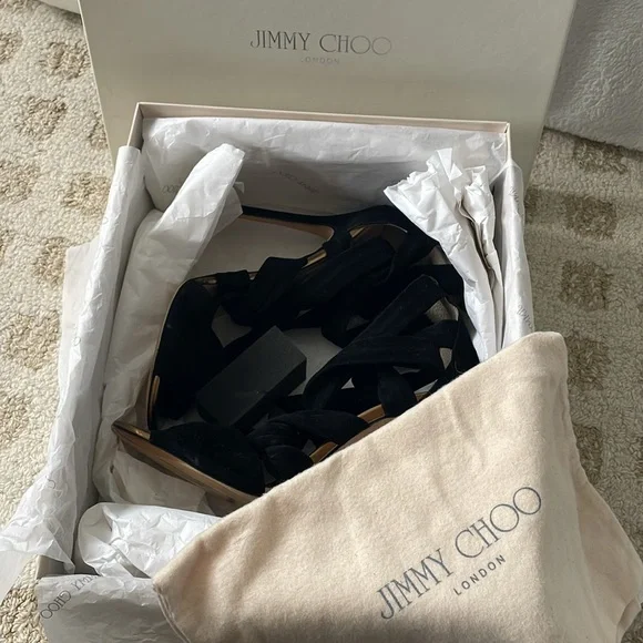 Jimmy Choo suede knot heels - Picture 8 of 9